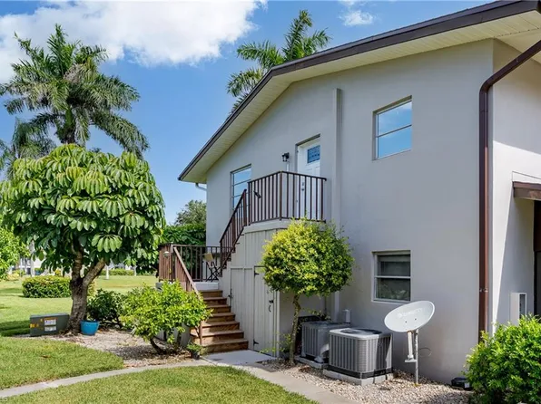 180 Cypress WAY E #B212, NAPLES, FL 34110