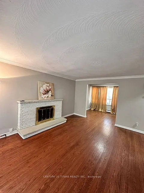 3 bed, $2,300 — Photo 2