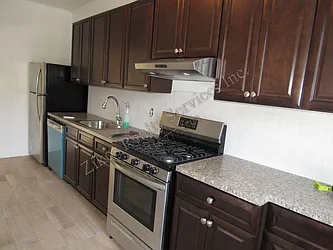 Rented by Zikos Realty Services