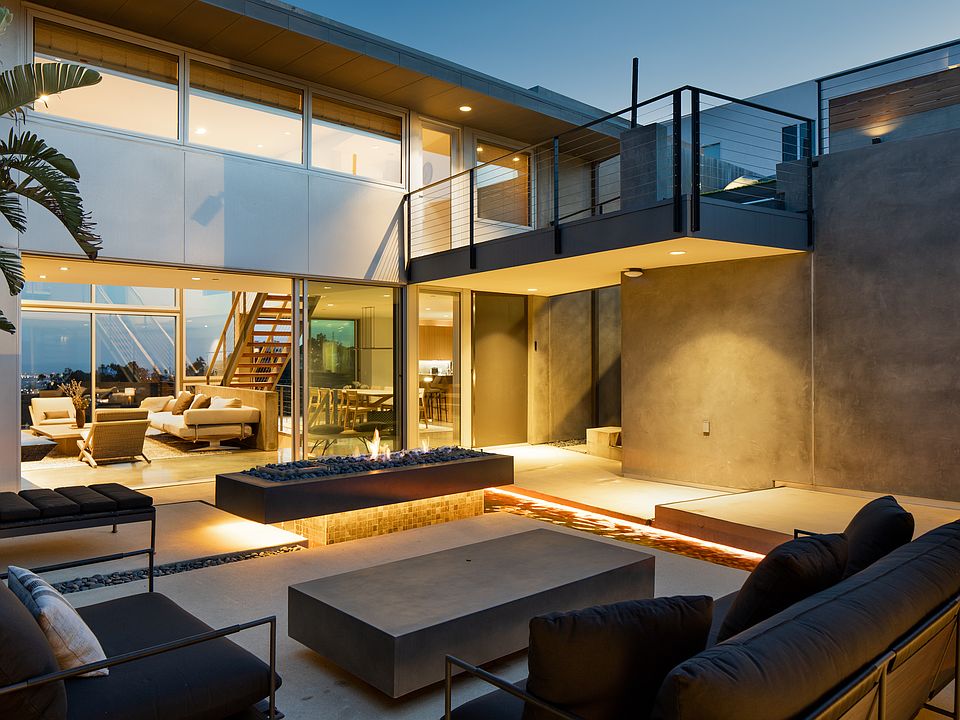 Luxury Japanese-Style Home in Hollywood Hills with Stunning Views