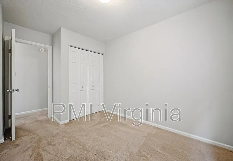 3310 Scarborough Way — Photo 17
