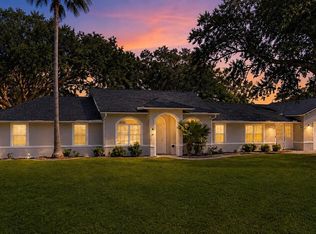 3635 Stephen Rd, Lady Lake, FL 32159