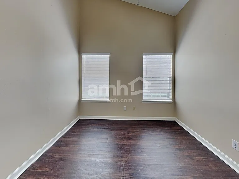 7818 Bent Willow Dr — Photo 14