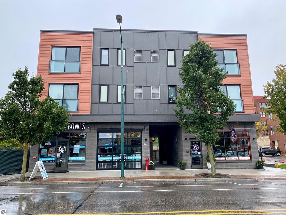 1st image of 222 E State St #3