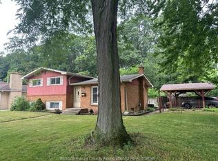 3505 Askin Ave, Windsor, ON N9E 3K1