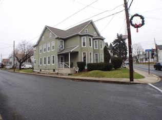 217 Main St, Walnutport, PA 18088