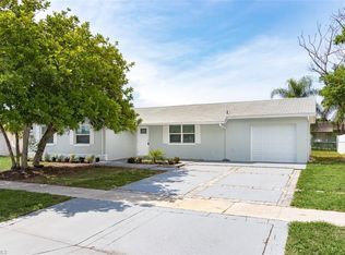 1020 Lovely Ln, North Fort Myers, FL 33903