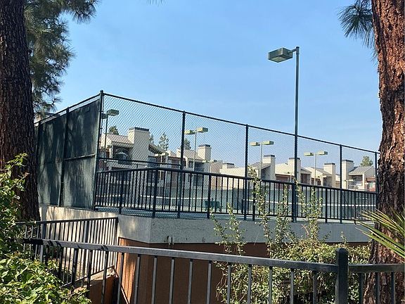 3rd image of 5525 Canoga Ave APT 126