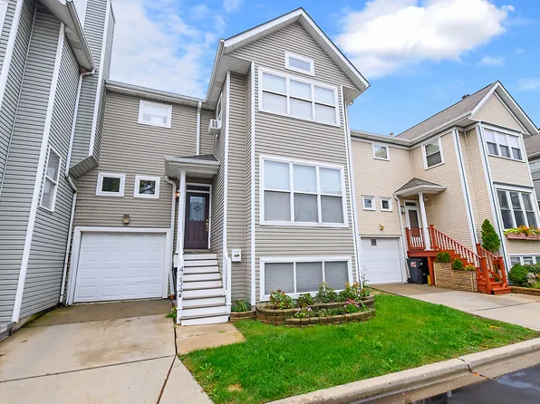 4234 N Kolmar Ave Unit D, Chicago, IL 60641