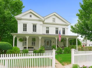 215 Old Post Road, Fairfield, CT 06824