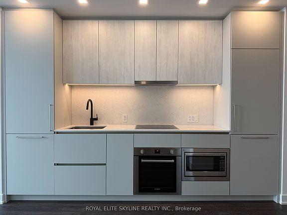 3rd image of 609 Sherbourne St #4801