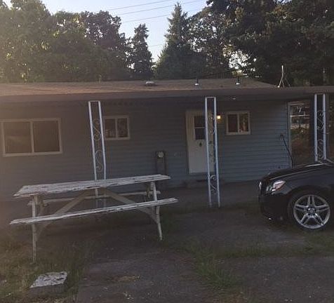 4th image of 16909 SE Laugardia Way