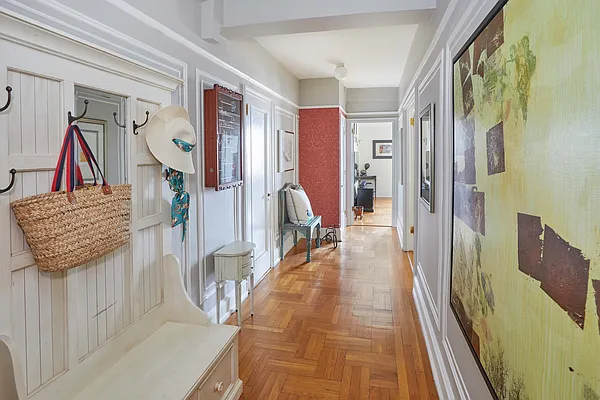 Sold by Brown Harris Stevens | media 25