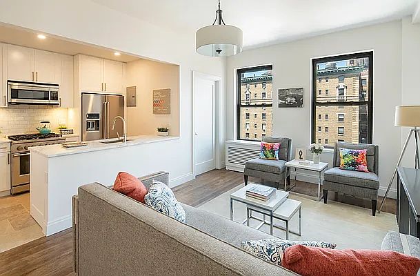 1st image of 215 W 91st St APT 126