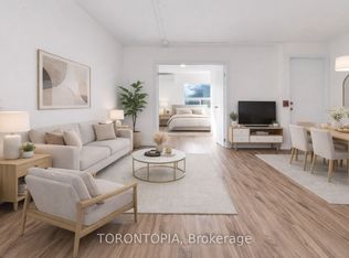 821A Bloor St W FLOOR 3, Toronto, ON M6G1M1