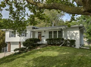 4110 Terrace Dr, Omaha, NE 68134