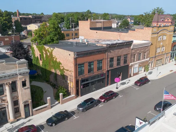 308 Iron St, Negaunee, MI 49866