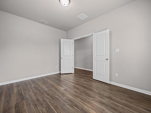 4th image of 1649 Settlers Glen Dr