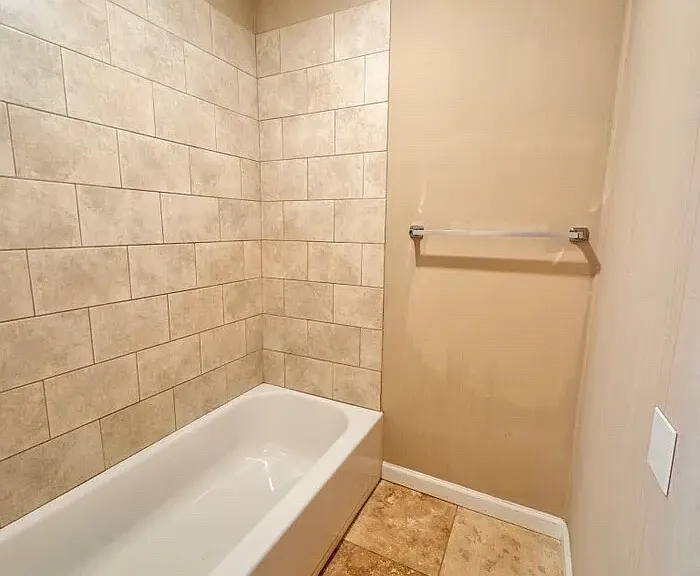 850 Chapin St — Photo 13