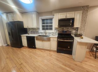 24836 88th Rd, Bellerose, NY 11426