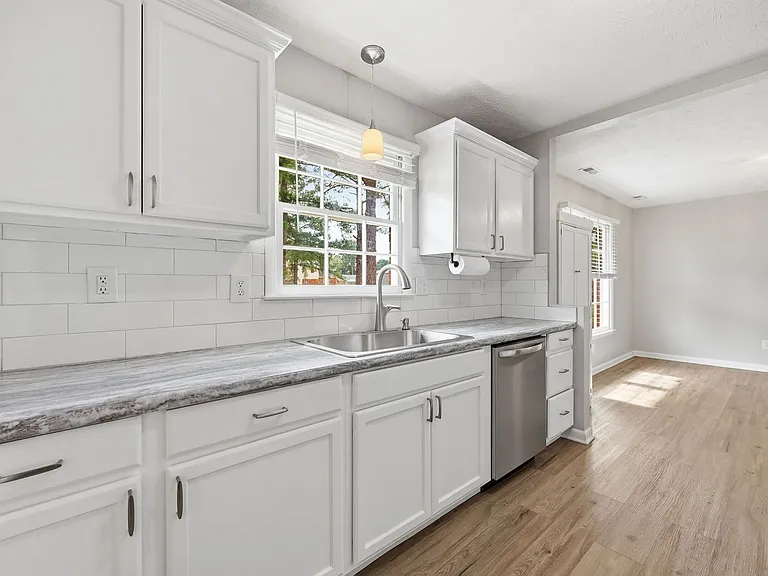 1104 Nan St — Photo 28