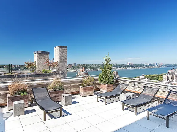 666 West End Avenue image 19 of 22