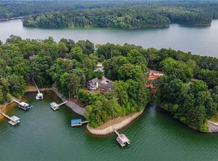 203 Acacia Ln, Woodstock, GA 30189