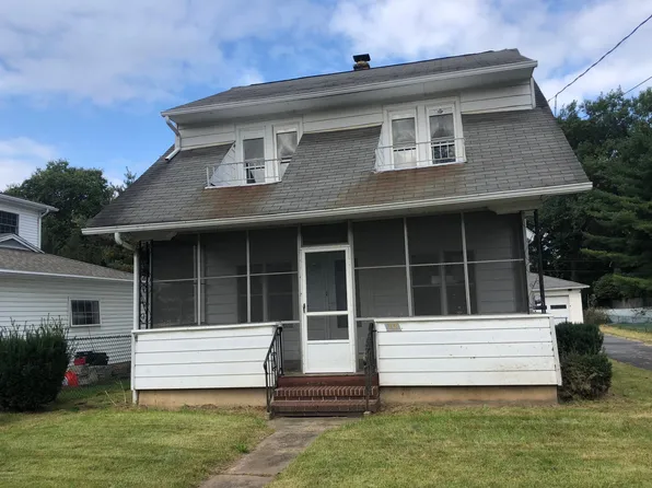 73 Atherton Ave, Wyoming, PA 18644