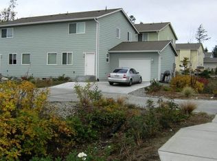 1499 NW Elwha St UNIT 1, Oak Harbor, WA 98277