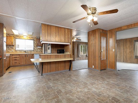 5th image of 903 N 34th Ave Unit 17