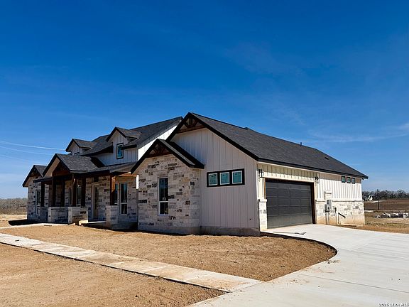 5th image of 712 County Road 320