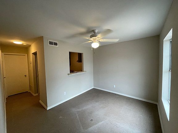 4th image of 420 E San Pedro St