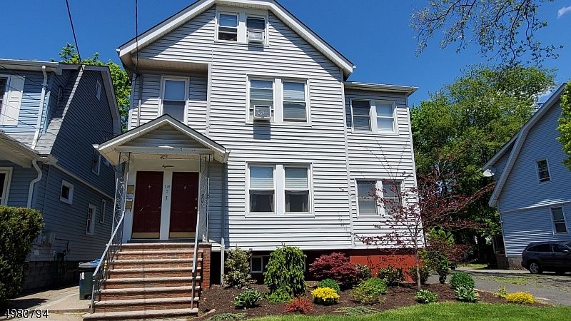 1st image of 18 Olive St #3