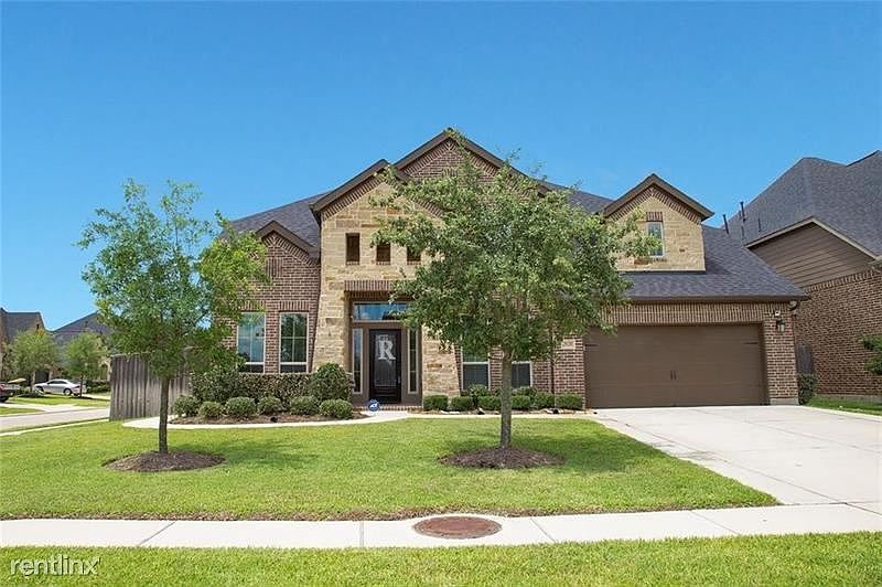1st image of 29230 Davenport Dr