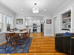 425 Beech St #1, Roslindale, MA 02131