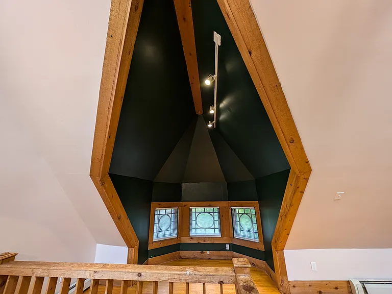 11 Thayer St #3 — Photo 9