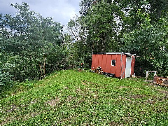 5th image of 9580 Timber Ridge Rd