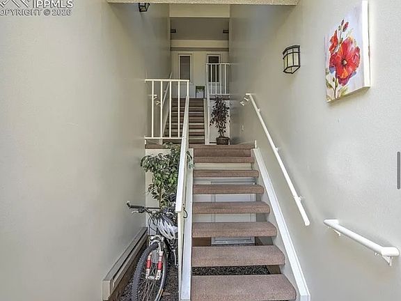 2nd image of 518 Observatory Dr