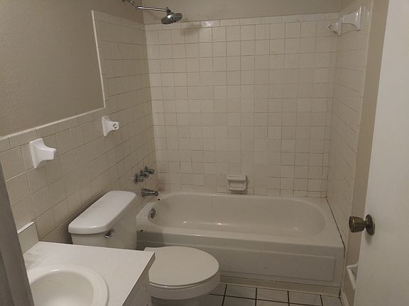 5th image of 37845 Crystal Way