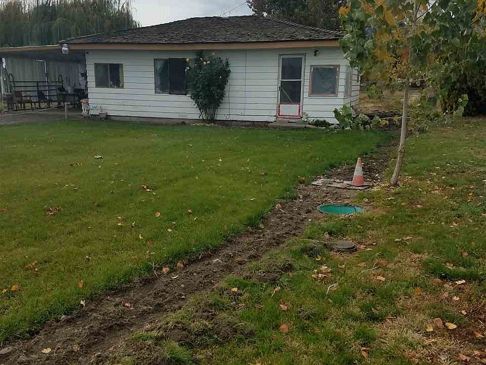 2nd image of 1290 Buena Rd