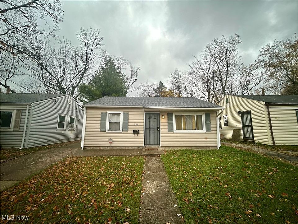 1st image of 4395 E 141st St