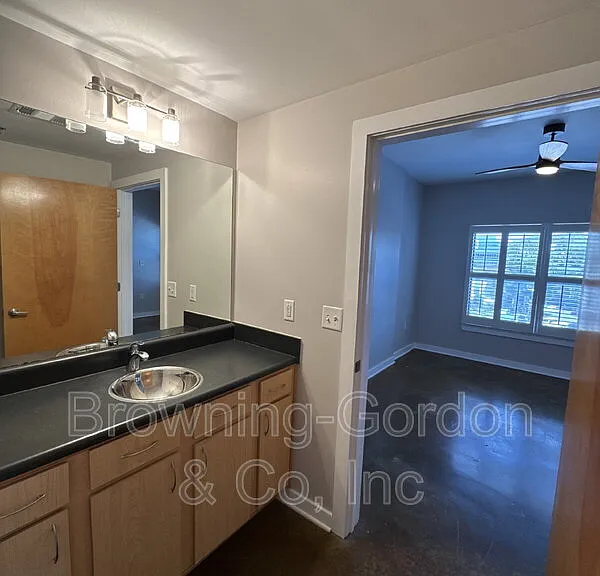 1803 Broadway #426 — Photo 15