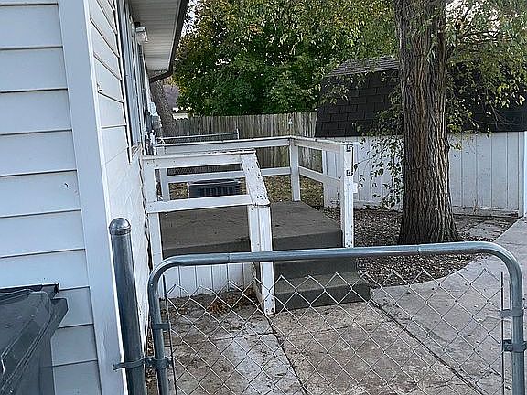 3rd image of 1413 Jefferson Ave
