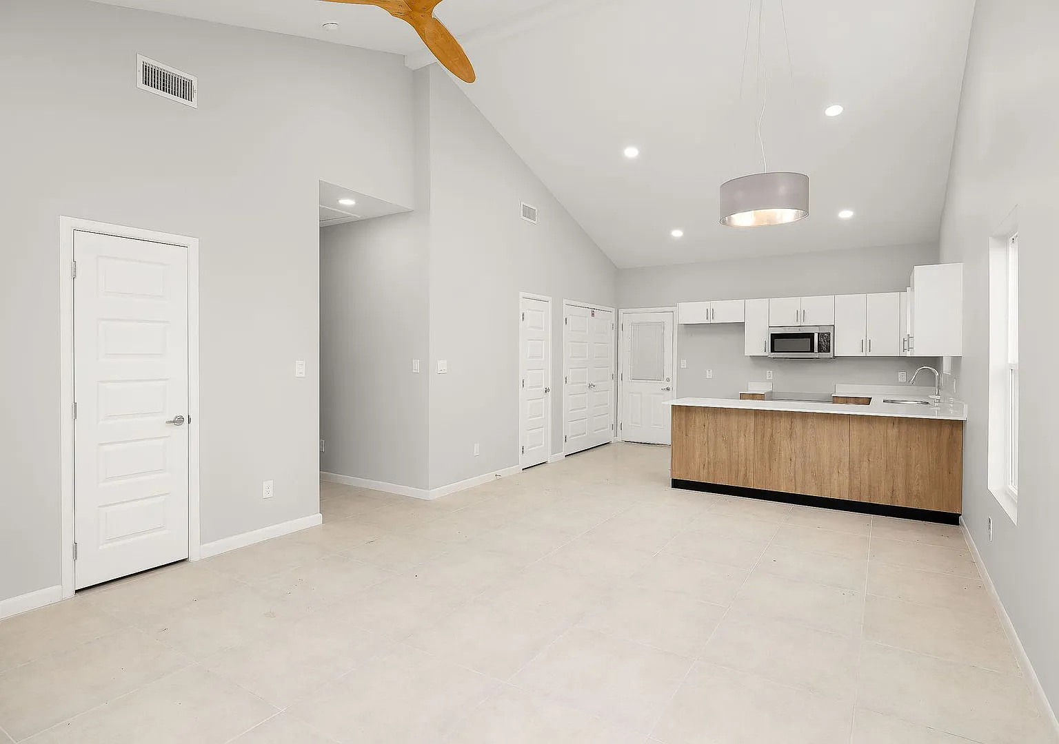 PK10 — Photo 3