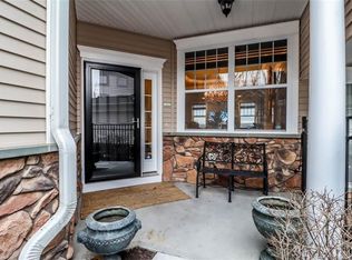 21 Hunting Ridge Ln UNIT 21, Bethel, CT 06801