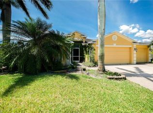 610 NW 27th St, Cape Coral, FL 33993