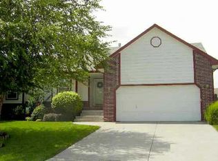 10629 W Taft St, Wichita, KS 67209