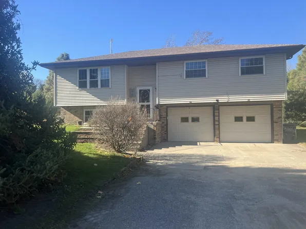 83693 Jolene Dr, Norfolk, NE 68701