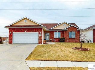 16333 Heather St, Omaha, NE 68136