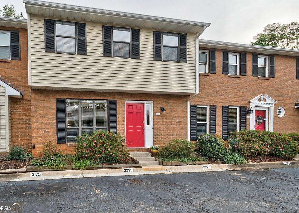 1st image of 3225 Cape Cir